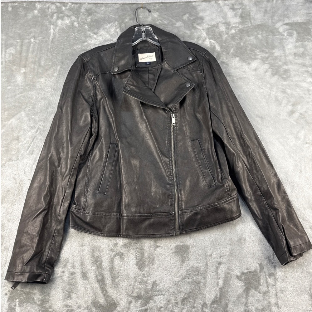 Universal Thread Moto Jacket Womens M Biker Black Faux Leather Asymmetric EUC